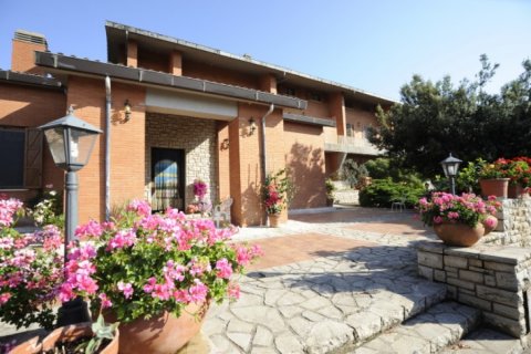 Casa Famiglia per Anziani - Il Parco